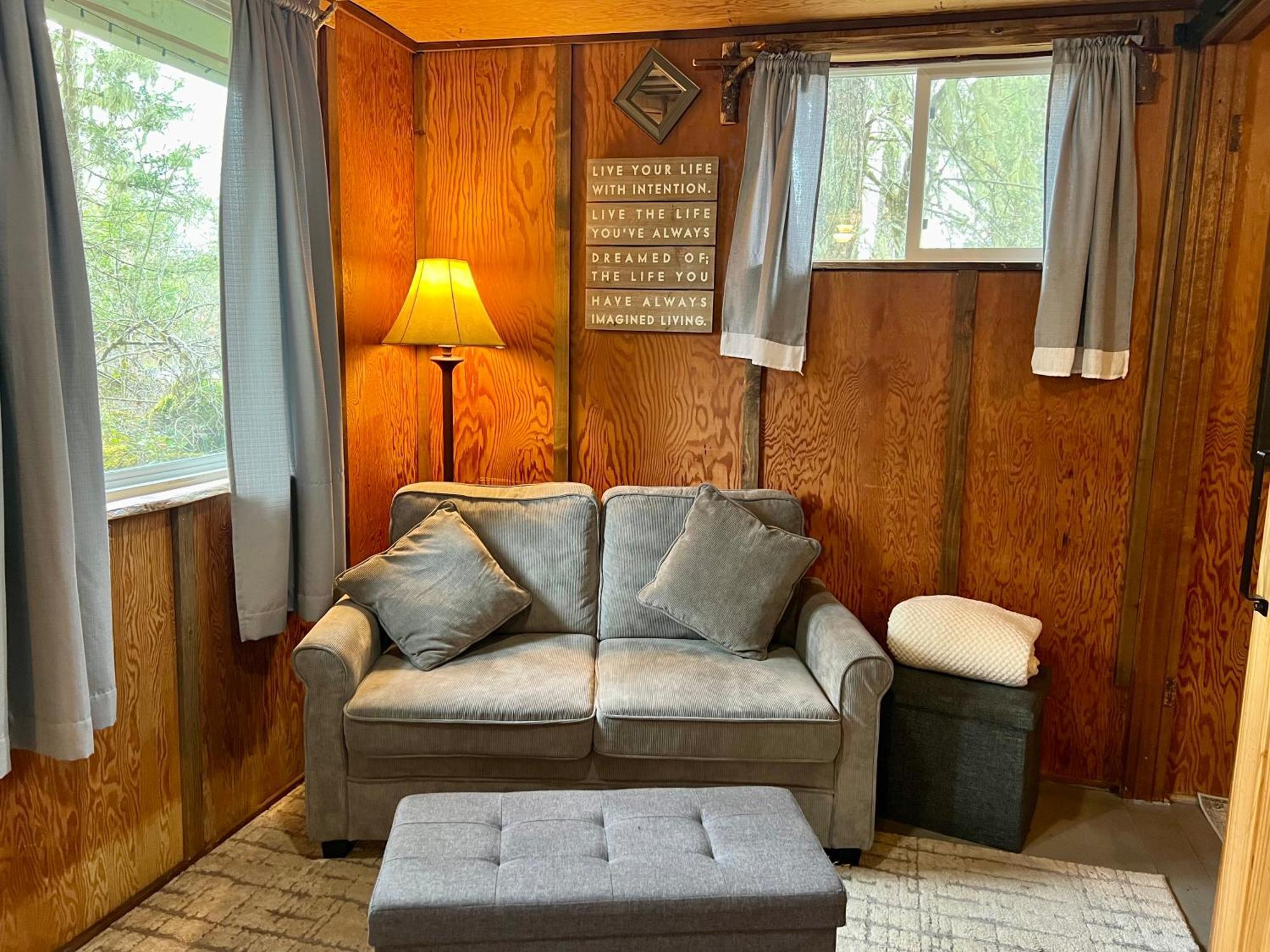 Mt Rainier Little Green Cabin On Big Creek! แอชฟอร์ด ภายนอก รูปภาพ